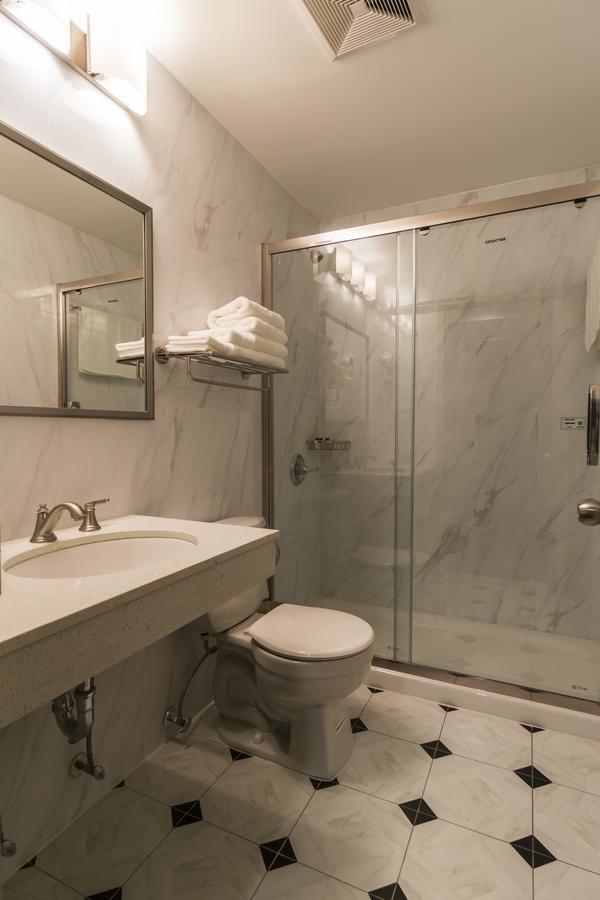 John Hotel Ню Йорк Екстериор снимка